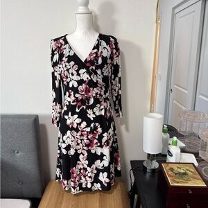 Floral Wrap Dress - Black and Pink